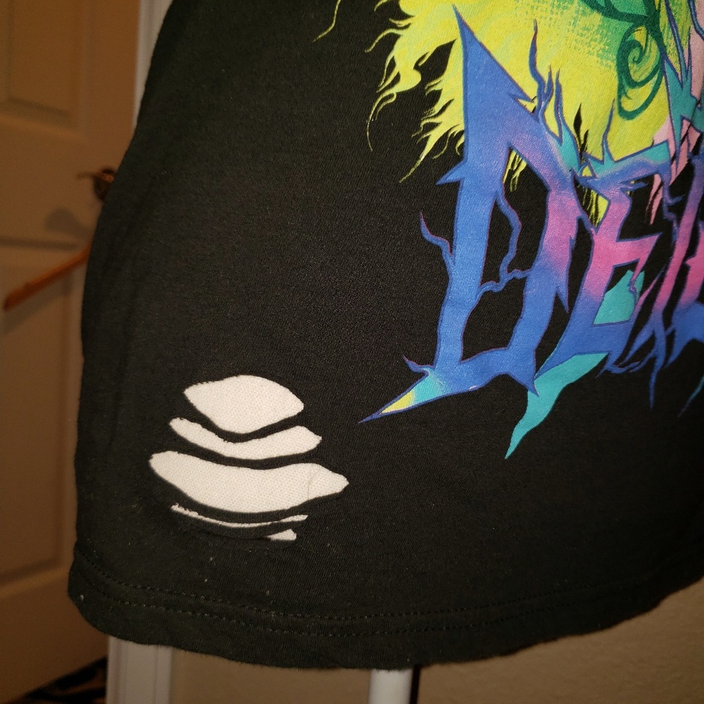 Distressed Drag Tank - Picture 2 of 3